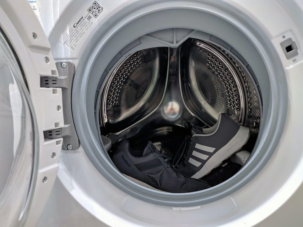 Photo washing machine filter